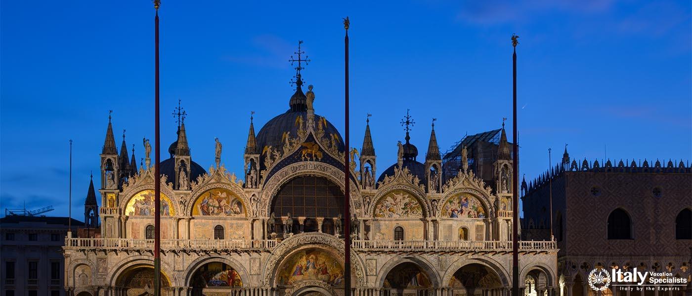 Basilica di San Marco (Saint Mark's Basilica) in night, Venice, Italy.