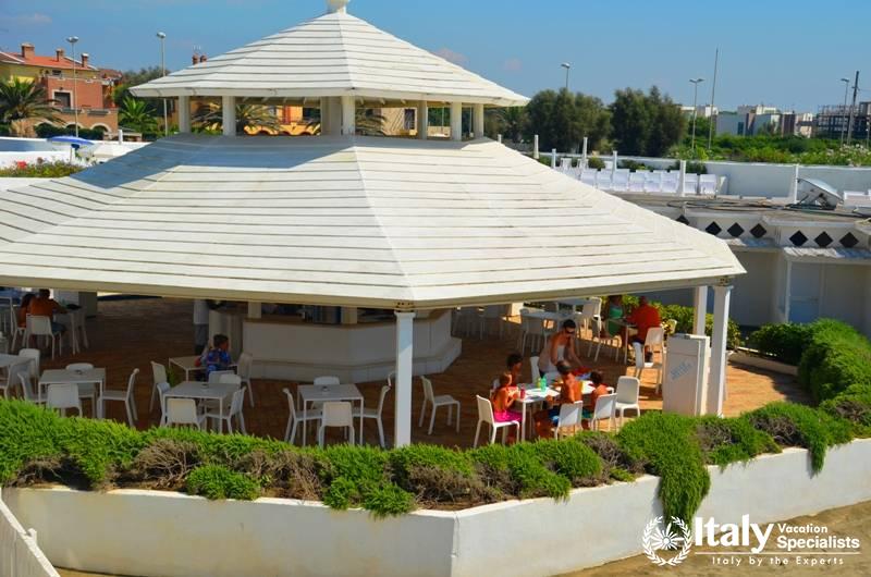 Best Ways to Visit Beaches of Rome 