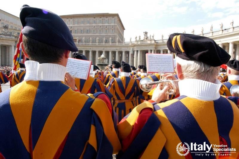 Vatican City Guards - Parade 