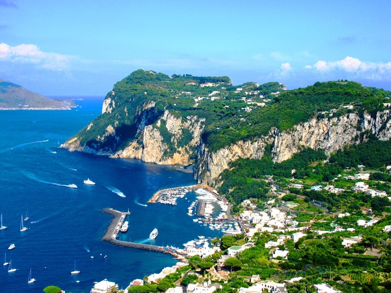 Private Tour of Capri by Boat from Sorrento (with hotel pick-up)
