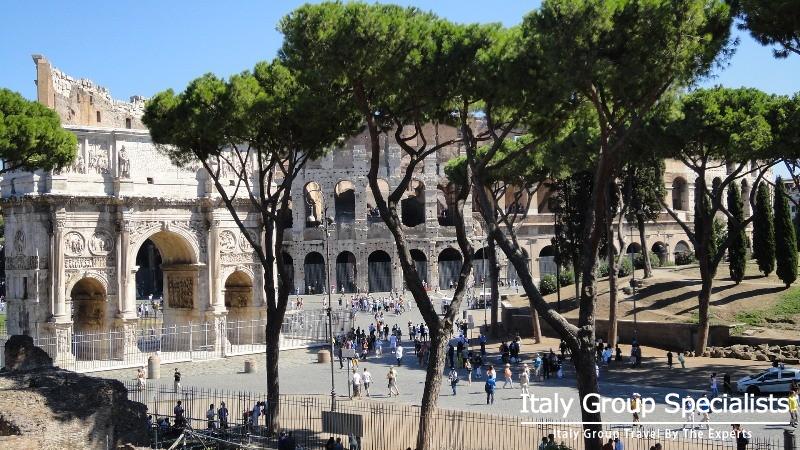 Ruins at Ancient Rome - photo by Jesse Andrews 
